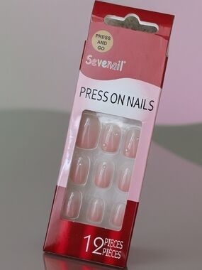 Seven7 Light Pink Press-On Nails Pack